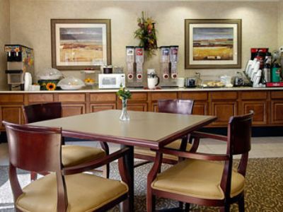 Days Inn Таллахасси Ресторан фото